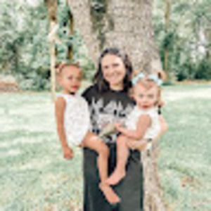 Meet your Posher, Ariella